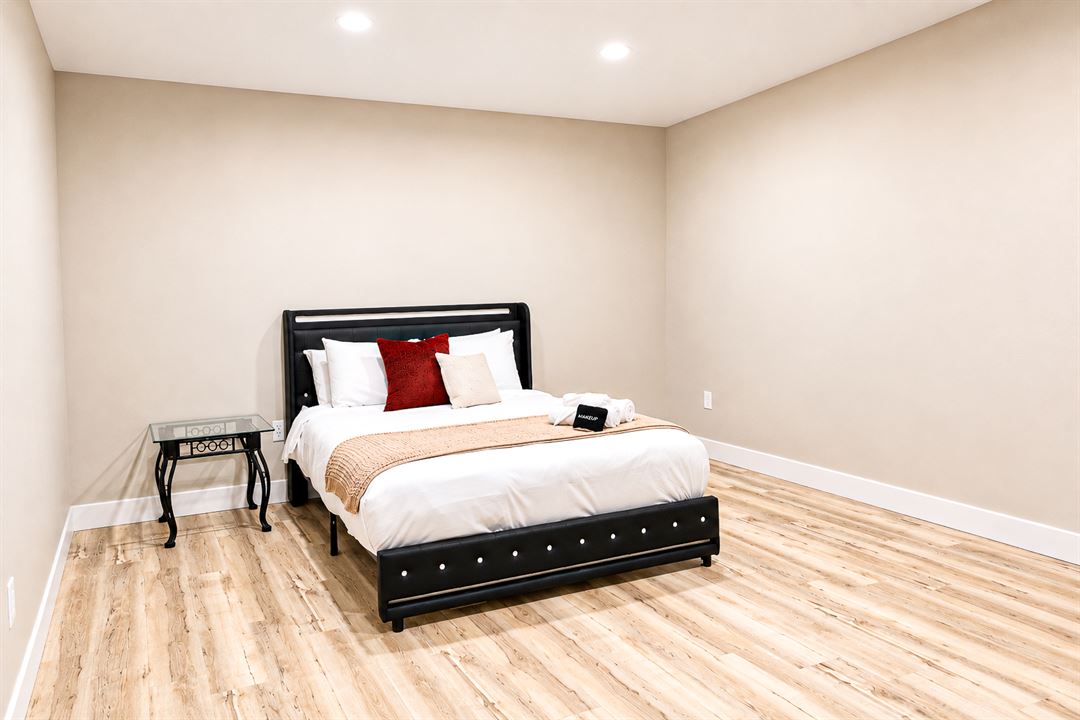Second lower-level bedroom, wide, The Main Villa